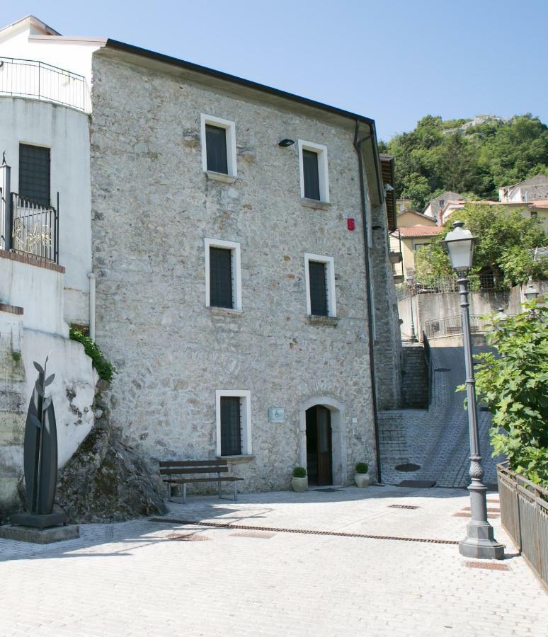 Ostello Della Gioventu Massimo Troisi Oliveto Citra Ngoại thất bức ảnh